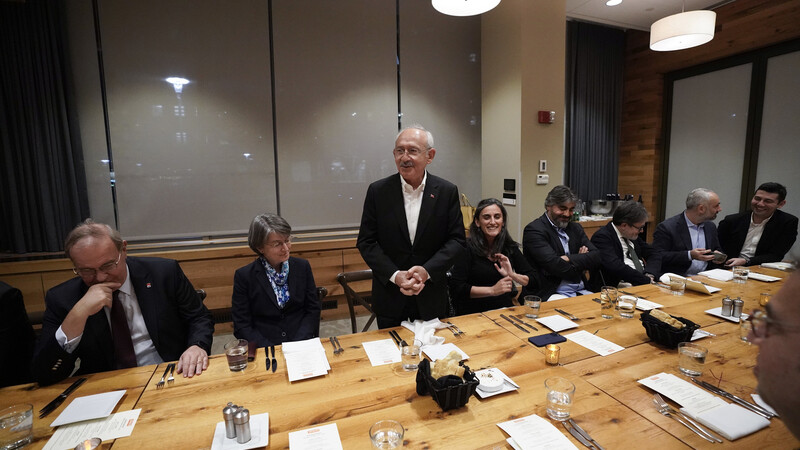 CHP Lideri Kılıçdaroğlu, Boston'da Bilim İnsanlarıyla Bir Araya Geldi