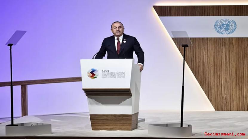 Dışişleri Bakanı Çavuşoğlu, Doha'da ikili görüşmeler yaptı