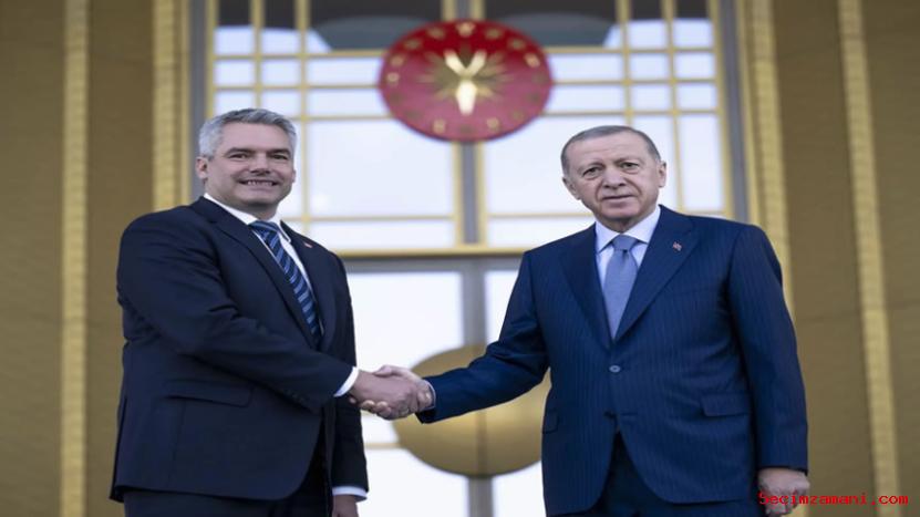 Cumhurbaşkanı Erdoğan, Avusturya Başbakanı Nehammer'i Resmi Törenle Karşıladı