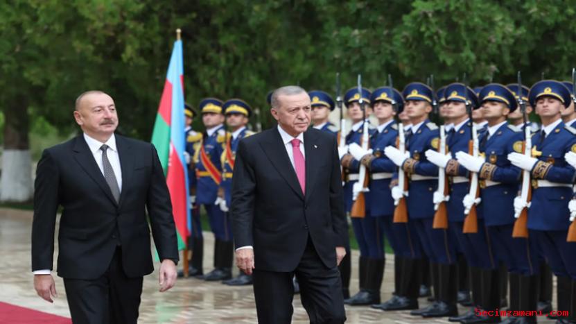 Cumhurbaşkanı Erdoğan, Nahçıvan Özerk Cumhuriyeti Yüksek Meclisi'nde Resmi Törenle Karşılandı