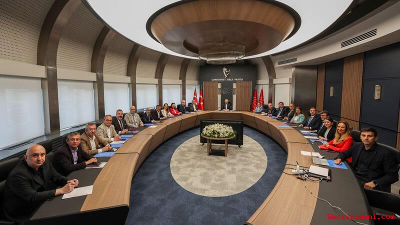 Chp Genel Başkanı Kemal Kılıçdaroğlu, Myk Toplantısına Başkanlık Etti