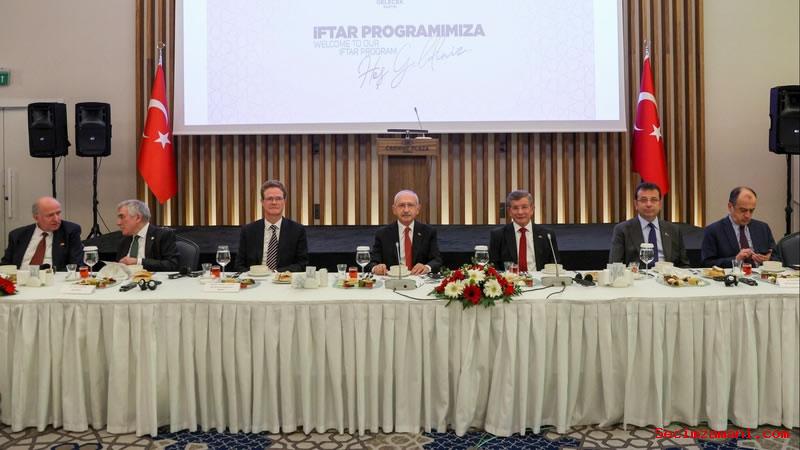 Chp Genel Başkanı Ve Cumhurbaşkanı Adayı Kemal Kılıçdaroğlu, Gelecek Partisi Büyükelçiler İftarına Katıldı