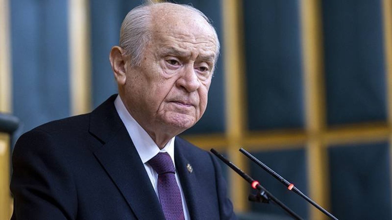 Milliyetçi Hareket Partisi Genel Başkanı Devlet BAHÇELİ’nin, sosyal medya hesabı twitter üzerinden yayınladıkları mesajları.