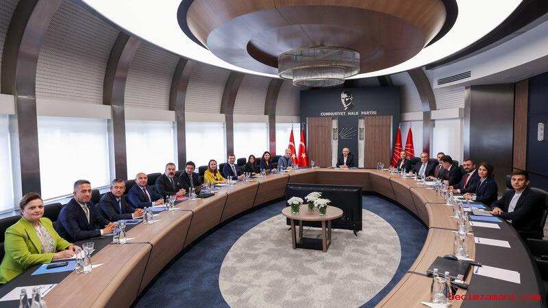 Chp Lideri Kemal Kılıçdaroğlu, Myk Toplantısına Başkanlık Etti