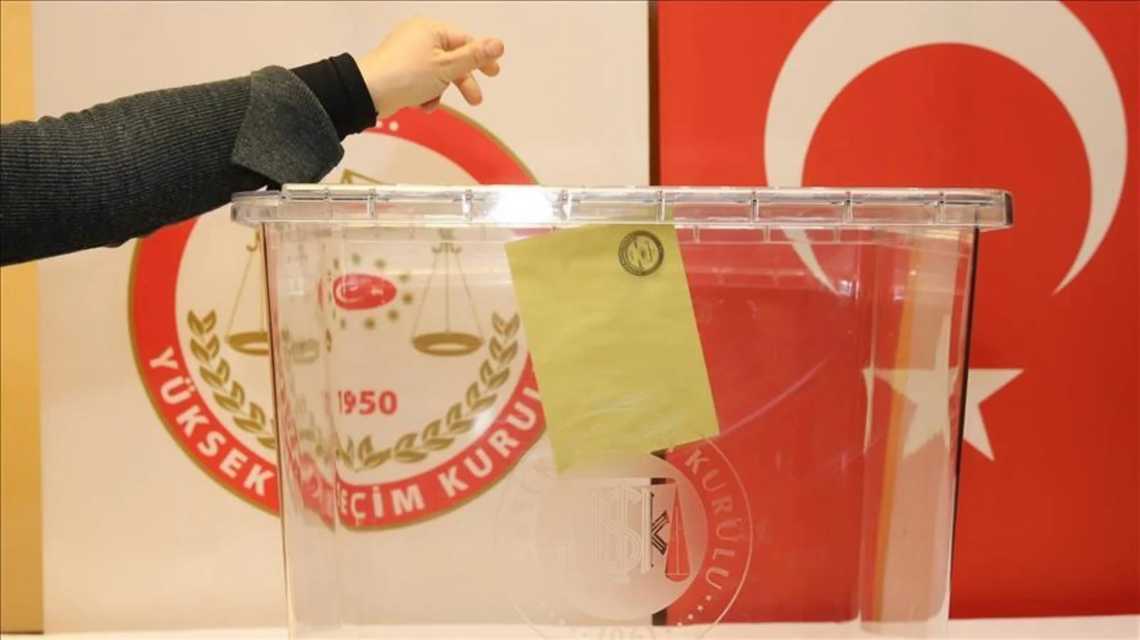 Son seçim anketi açıklandı: Cumhur İttifakı'nı üzecek haber... Millet İttifakı fark attı, MHP baraj altı