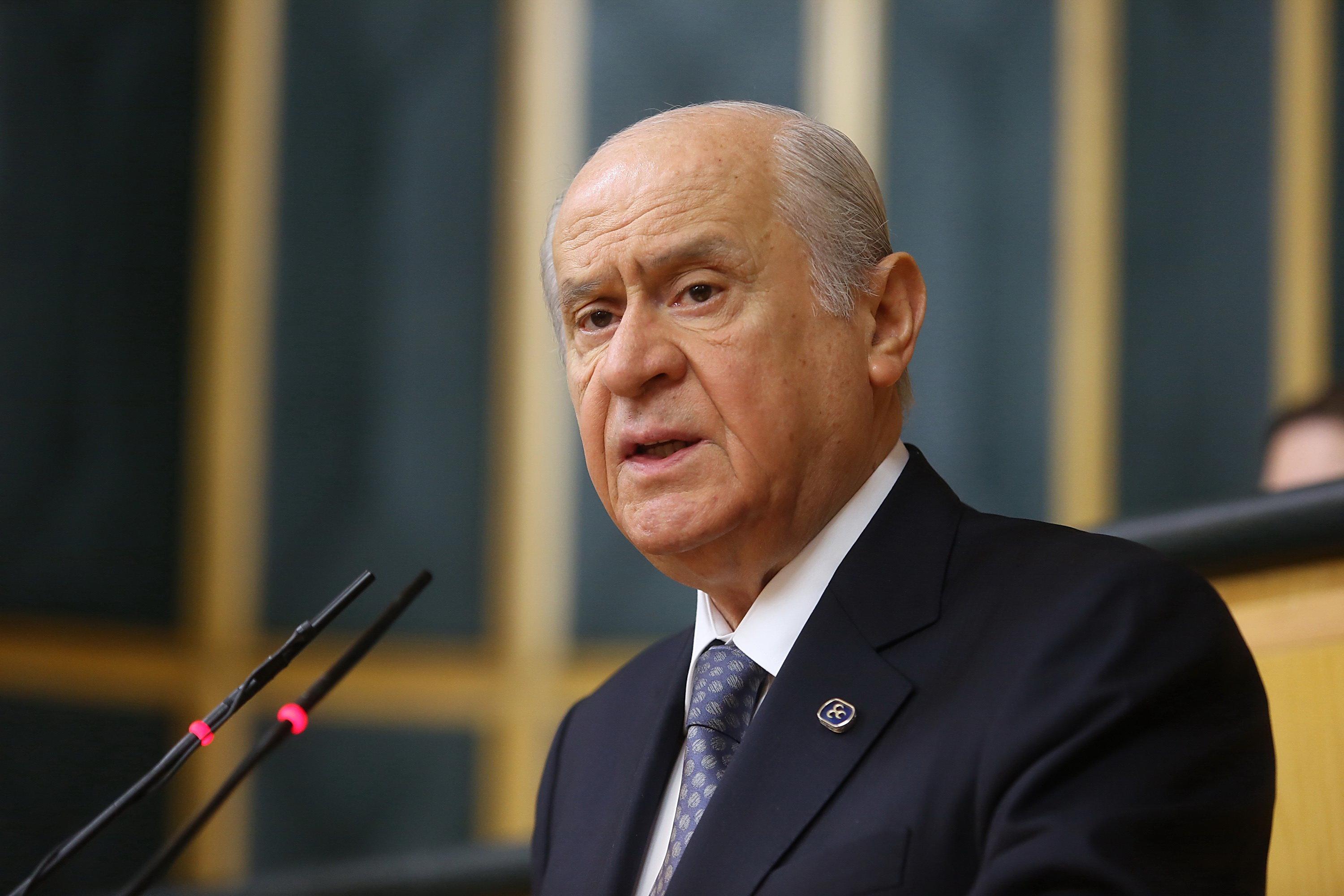 Milliyetçi Hareket Partisi Genel Başkanı Sayın Devlet BAHÇELİ’nin, sosyal medya hesabı twitter üzerinden yayınladıkları mesajları.