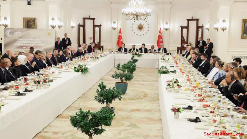 Cumhurbaşkanı Erdoğan, Göreve Başlama Törenine Katılan Liderler Onuruna Yemek Verdi