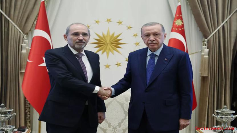 Cumhurbaşkanı Erdoğan, Ürdün Başbakan Yardımcısı Ve Dışişleri Bakanı Safadi’yi Kabul Etti