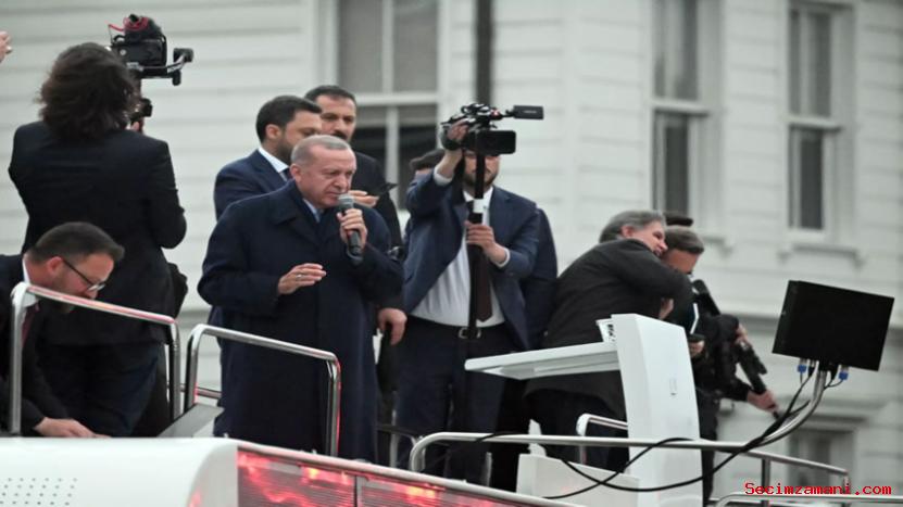 Cumhurbaşkanı Erdoğan, Kısıklı'da Halka Hitap Etti