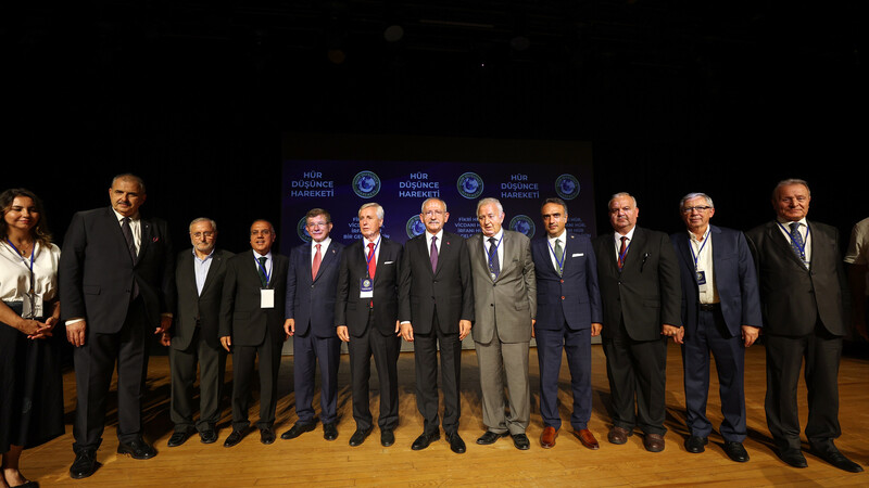 CHP Genel Başkanı Kemal Kılıçdaroğlu, Hür Düşünce Hareketi Genel Kuruluna Katıldı