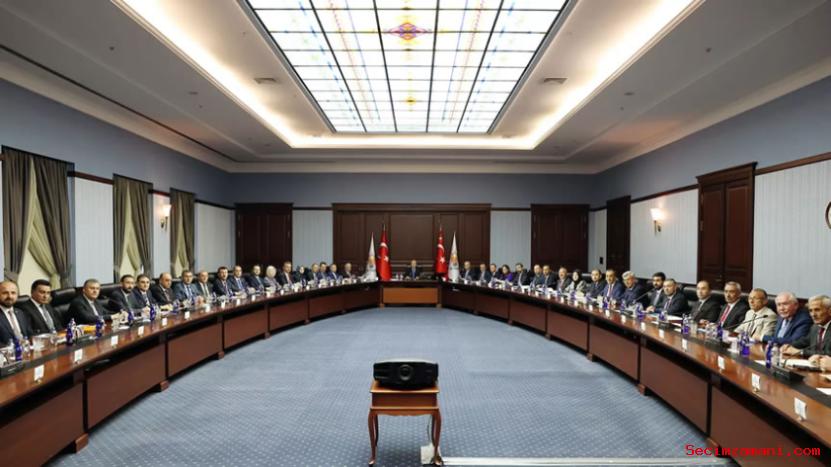 Cumhurbaşkanı Erdoğan, Ak Parti Ankara İl Teşkilatıyla Bir Araya Geldi
