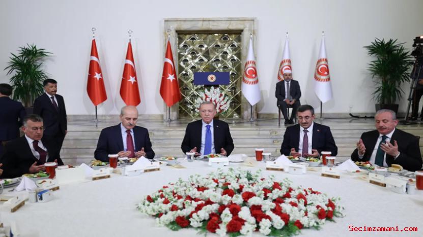 Cumhurbaşkanı Erdoğan, Tbmm’de Düzenlenen İftar Programına Katıldı