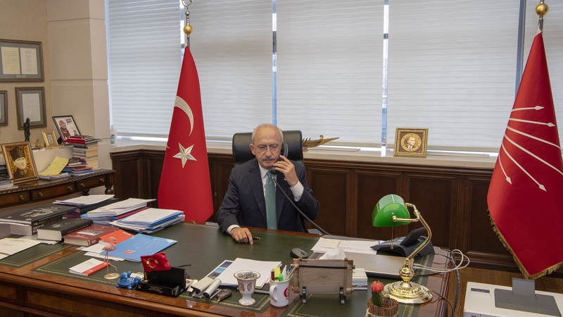 CHP Genel Başkanı Kemal Kılıçdaroğlu'ndan Şehit Emre Sevinç'in Ailesine &amp;quot;Başsağlığı&amp;quot;Telefonu