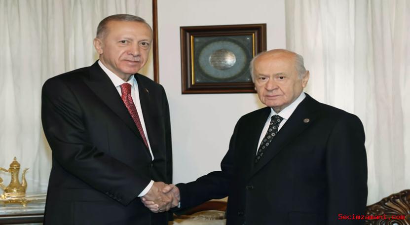 Cumhurbaşkanı Erdoğan, MHP Genel Başkanı Bahçeli'yi evinde ziyaret etti