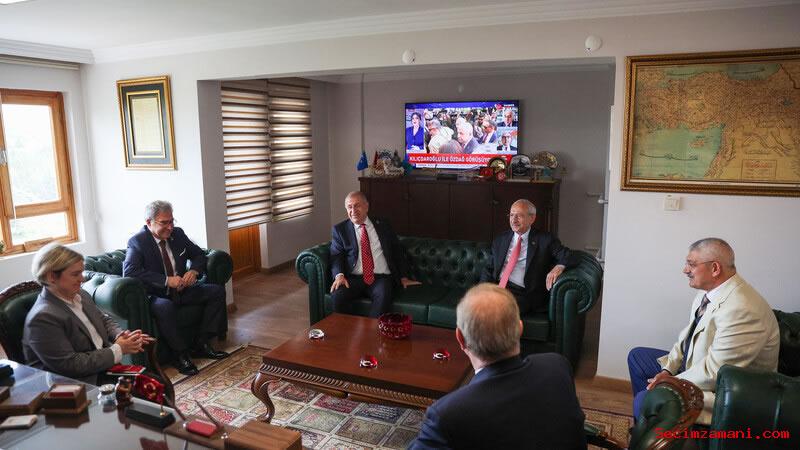 Chp Genel Başkanı Ve Cumhurbaşkanı Adayı Kemal Kılıçdaroğlu, Zafer Partisi Genel Başkanı Ümit Özdağ’la Görüştü