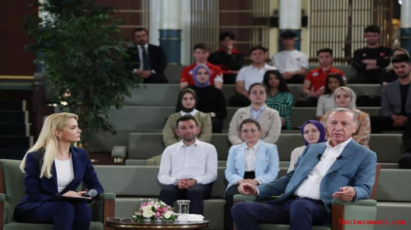 Cumhurbaşkanı Erdoğan, Gençlerle Söyleşi Programına Katıldı