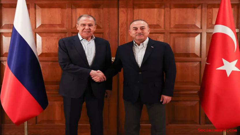 Dışişleri Bakanı Çavuşoğlu, Rus Mevkidaşı Lavrov İle İftarda Bir Araya Geldia