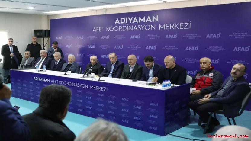 Cumhurbaşkanı Erdoğan Adıyaman Afet Koordinasyon Merkezi'nde konuştu