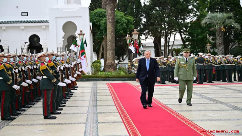 Cumhurbaşkanı Erdoğan, Cezayir'e Gitti