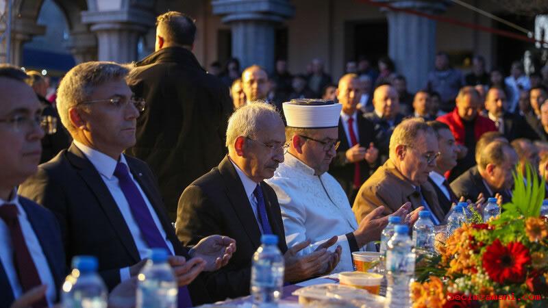 Chp Lideri Ve Cumhurbaşkanı Adayı Kemal Kılıçdaroğlu, Kırcaali’de İftar Buluşmasına Katıldı